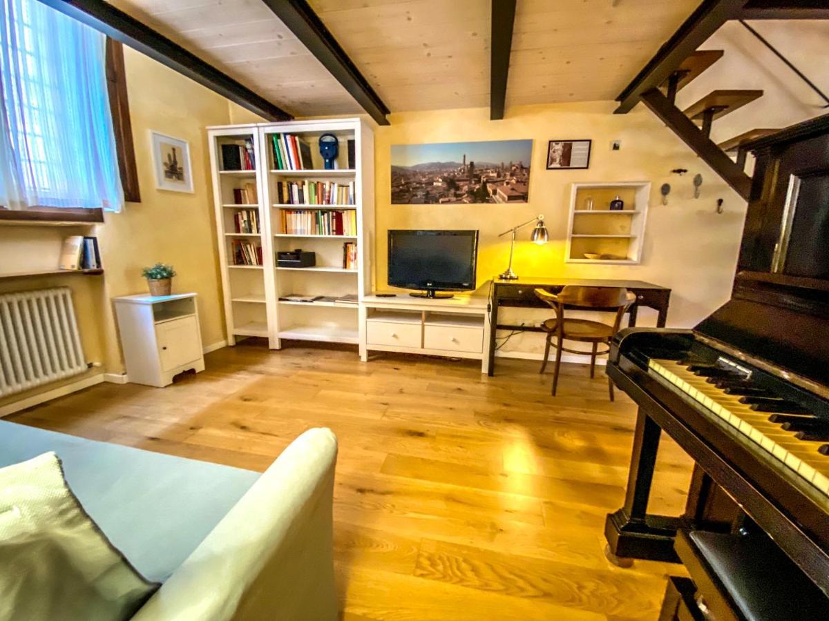 Ferienwohnung The Pianist S House In The Heart Of Bologna Exterior foto