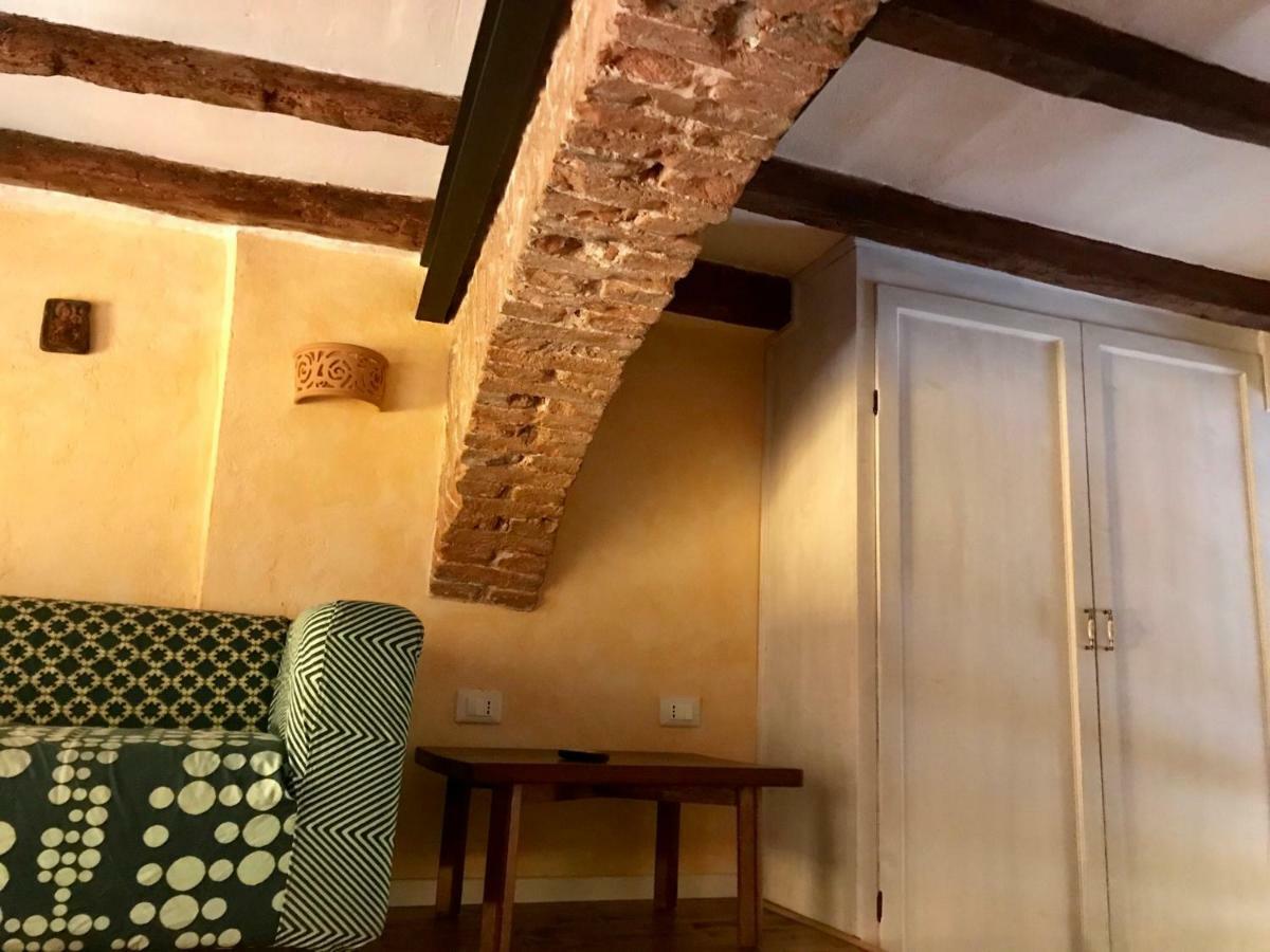 Ferienwohnung The Pianist S House In The Heart Of Bologna Exterior foto